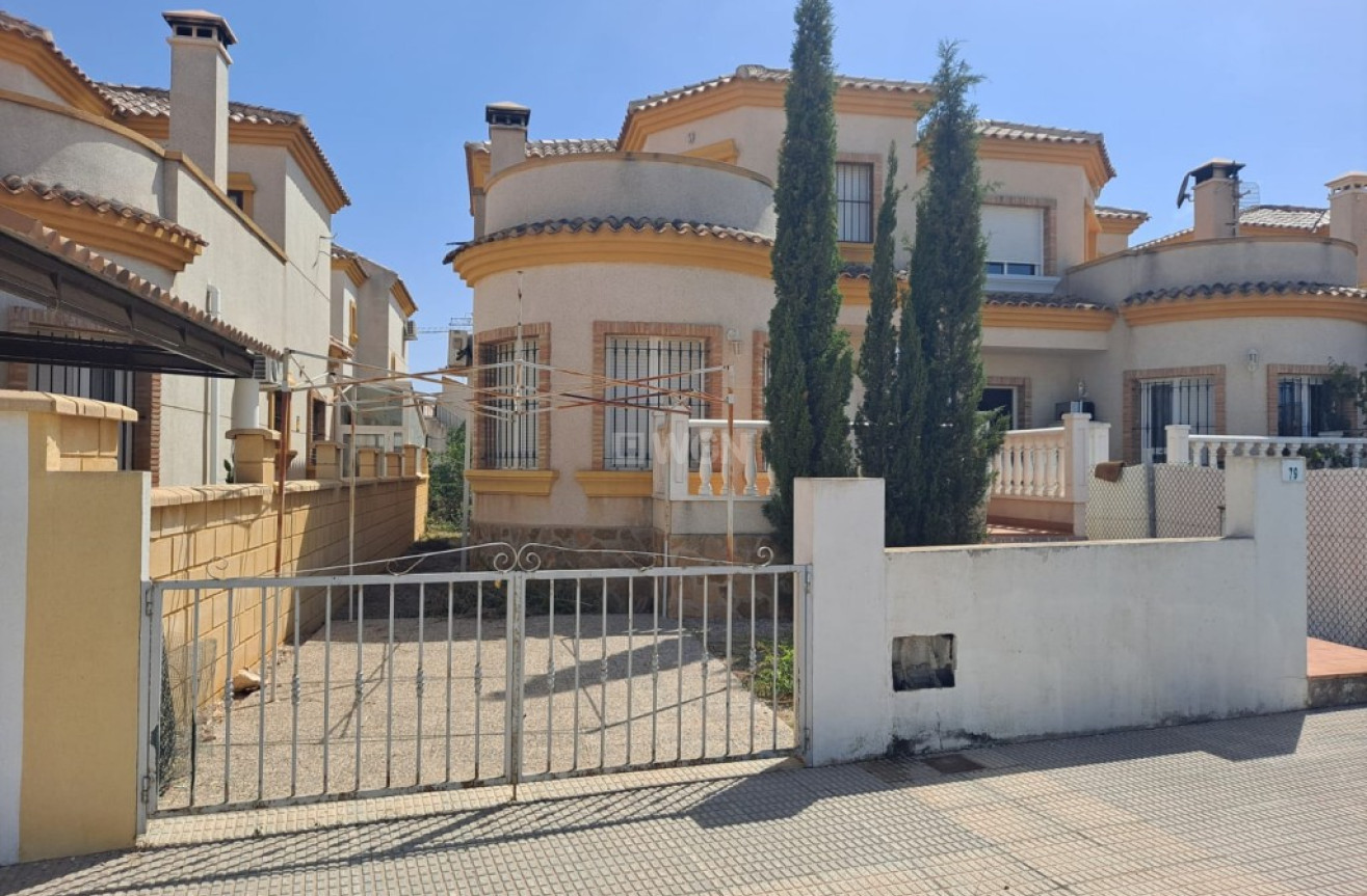 Odsprzedaż - Villa - Los Montesinos - Costa Blanca