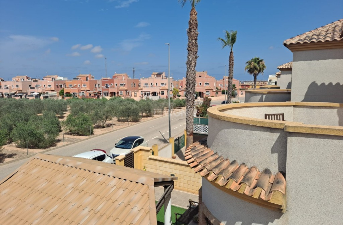 Odsprzedaż - Villa - Los Montesinos - Costa Blanca