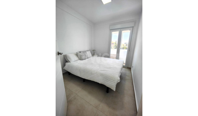 Reventa - Bungalow - Orihuela Costa - La Zenia