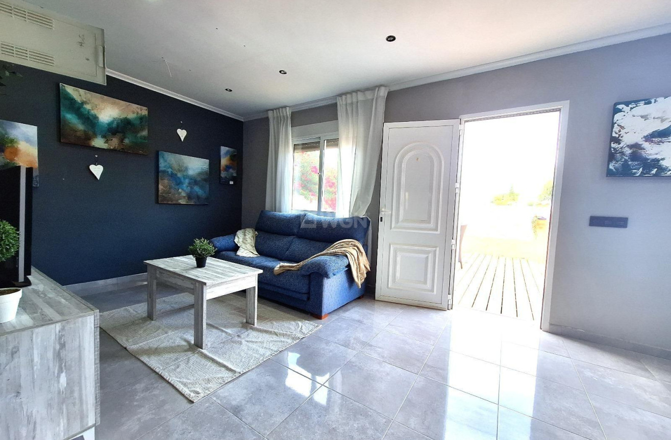 Resale - Bungalow - Torrevieja - San Luis