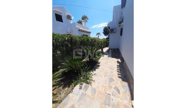 Resale - Villa - Orihuela - Inland