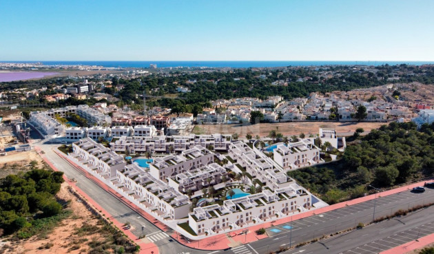 Nowy budynek - Bungalow - Torrevieja - Los Balcones