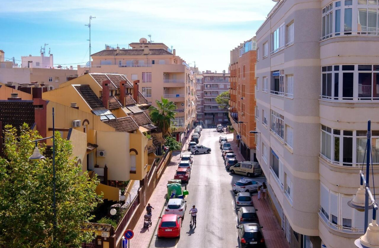 Resale - Apartment / flat - Torrevieja - Costa Blanca