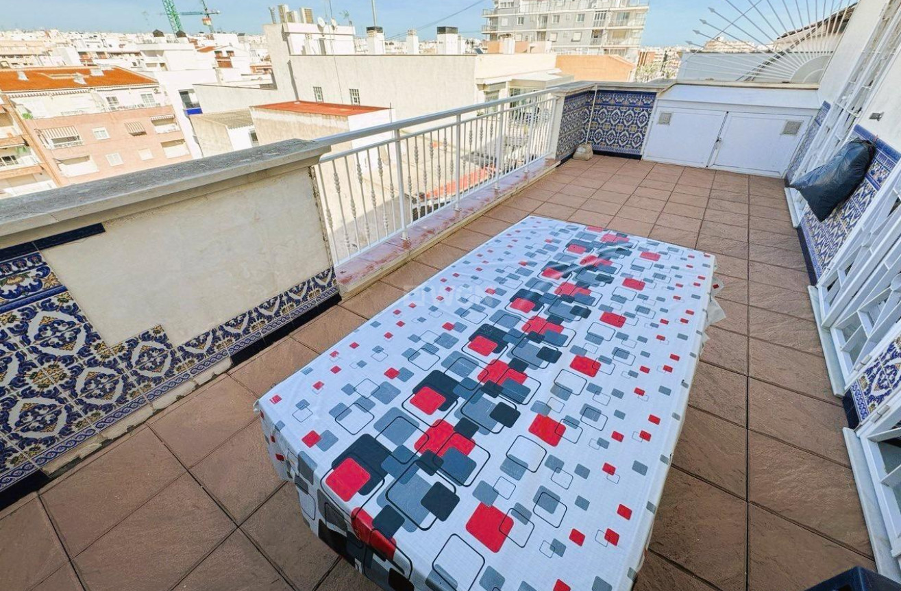 Resale - Apartment / flat - Torrevieja - Costa Blanca