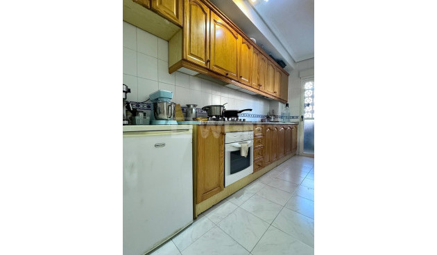 Resale - Apartment / flat - Torrevieja - Costa Blanca