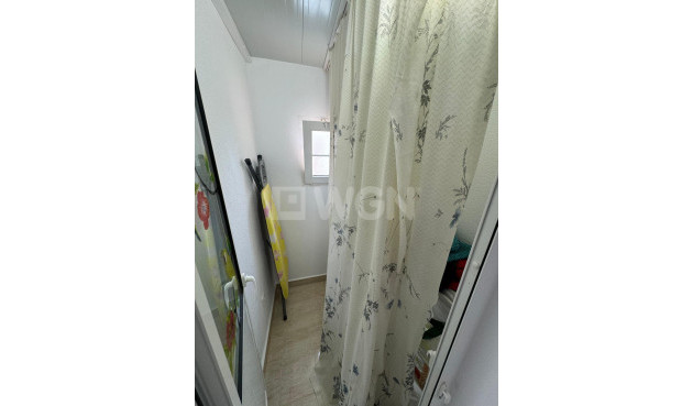 Resale - Villa - Orihuela Costa - Los Dolses