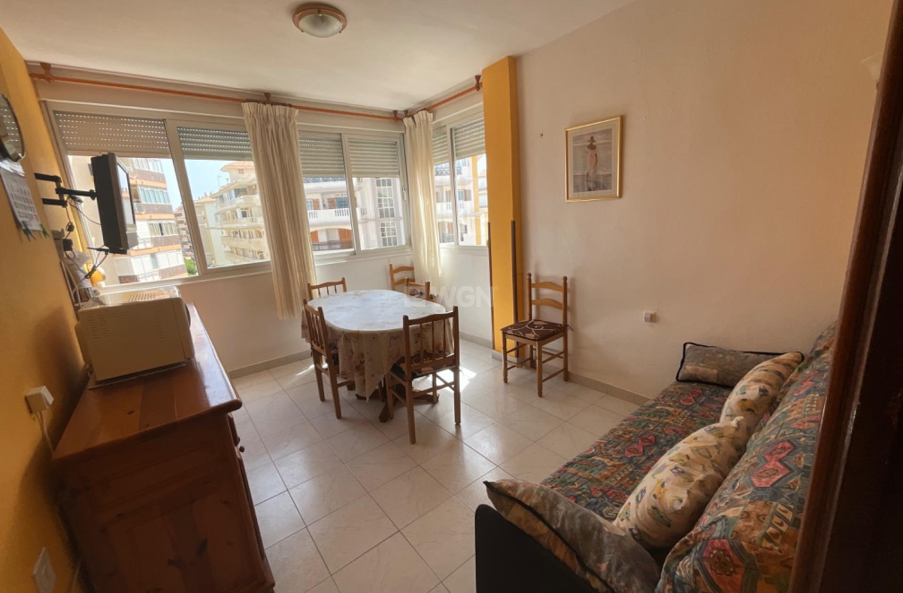 Resale - Apartment / flat - Torrevieja - La Mata