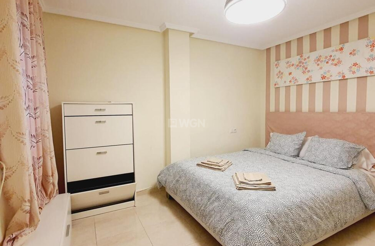 Reventa - Apartamento / piso - Torrevieja - DOWNTOWN