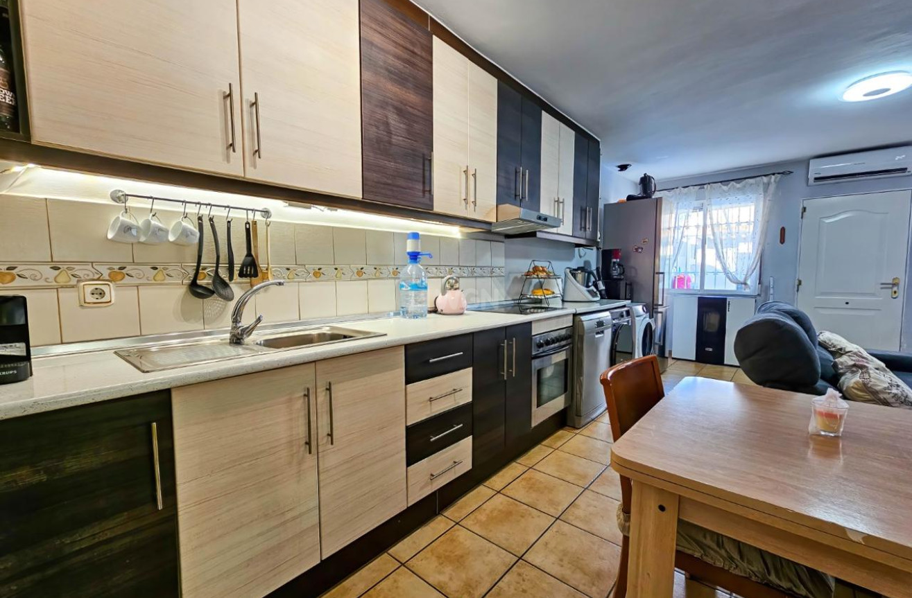 Resale - Bungalow - Torrevieja - Costa Blanca