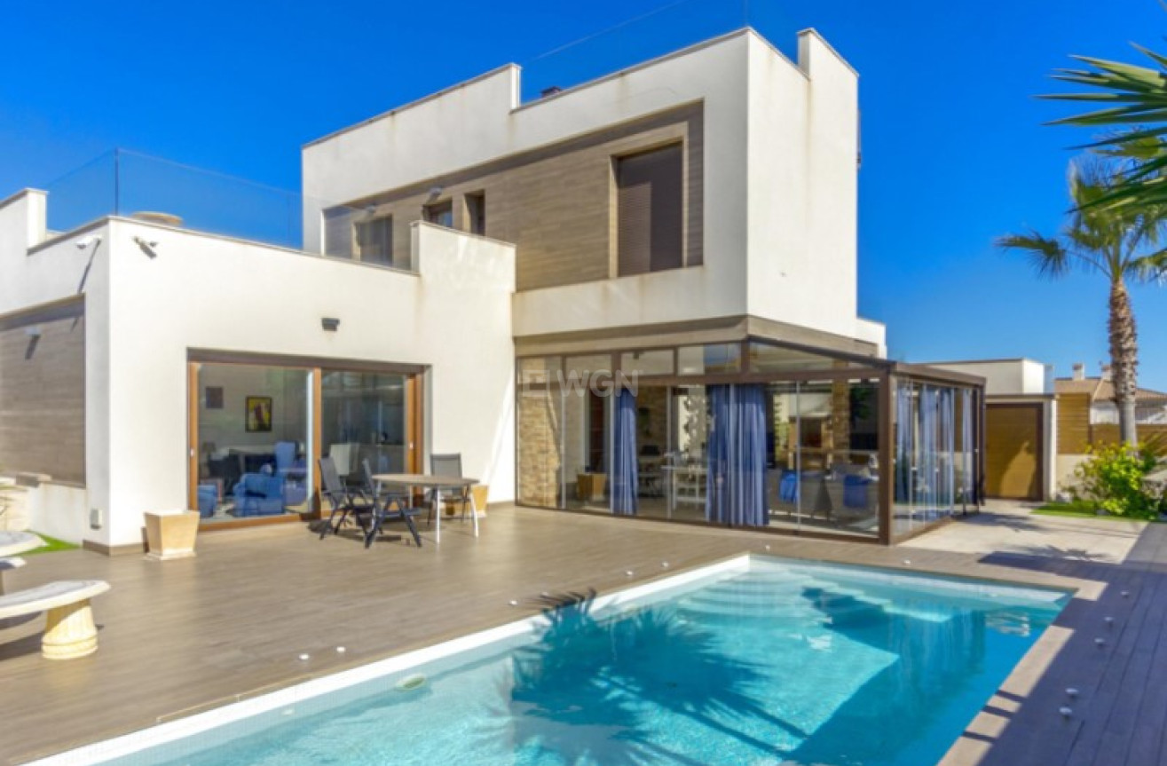 Reventa - Villa - Torrevieja - Costa Blanca