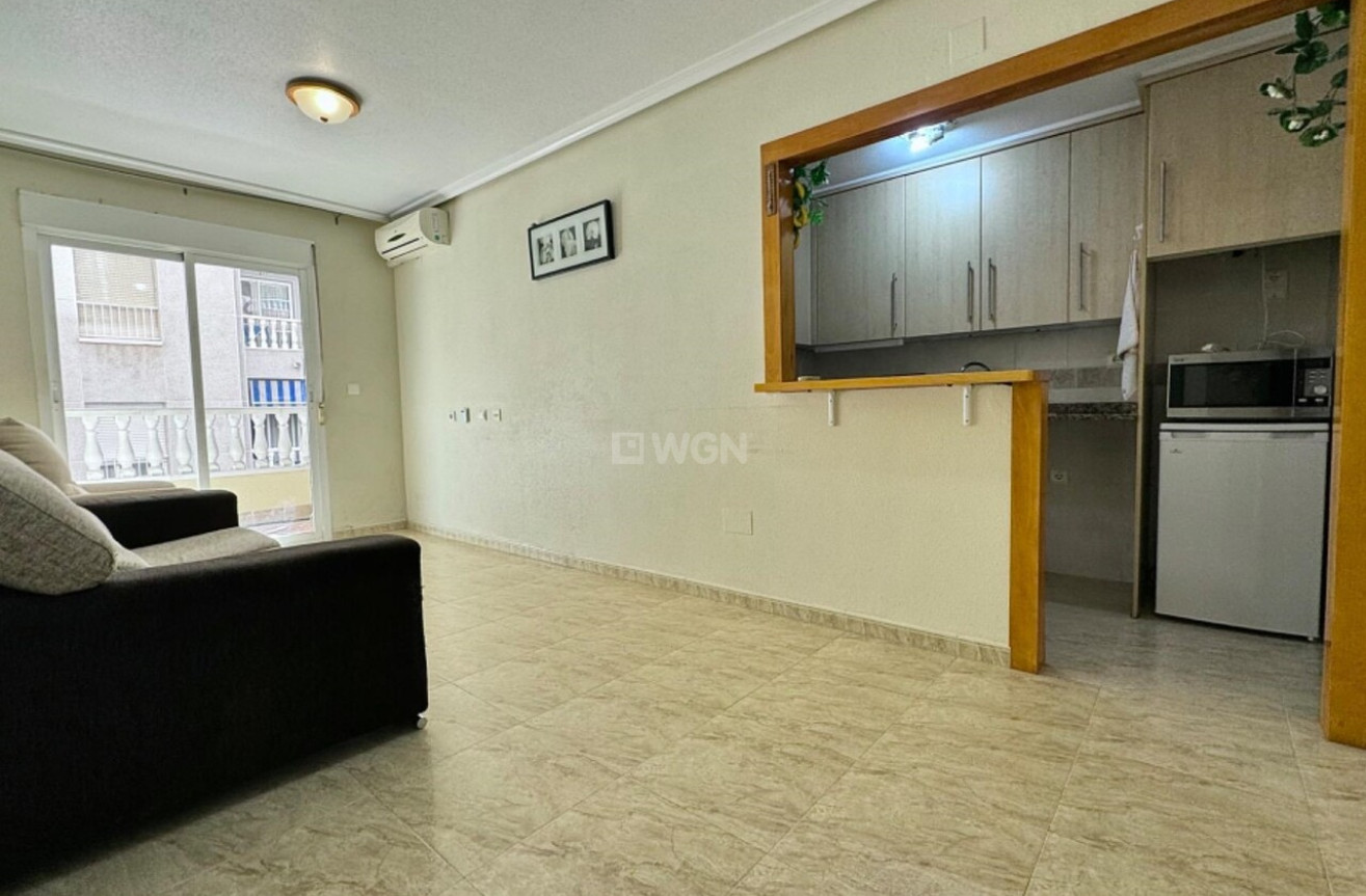 Reventa - Apartamento / piso - Torrevieja - Costa Blanca