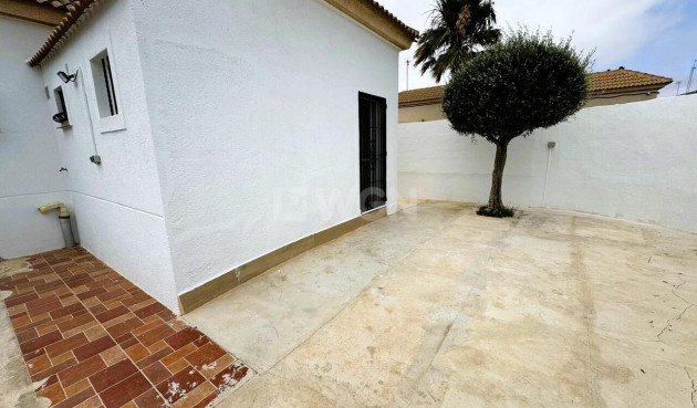 Resale - Bungalow - Torrevieja - Costa Blanca