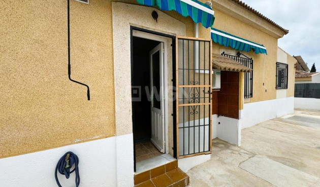 Resale - Bungalow - Torrevieja - Costa Blanca