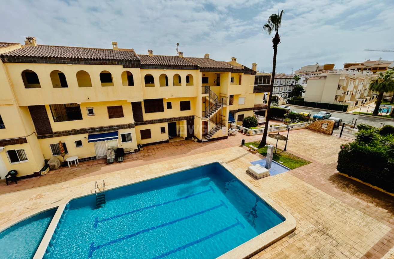 Resale - Apartment / flat - Torrevieja - Costa Blanca