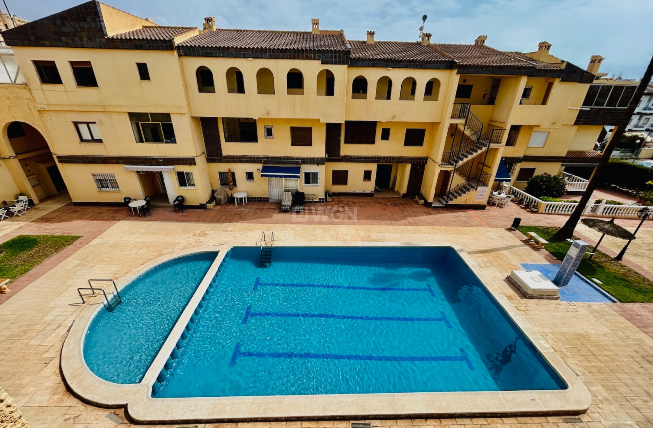 Resale - Apartment / flat - Torrevieja - Costa Blanca