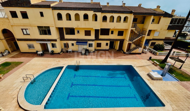 Resale - Apartment / flat - Torrevieja - Costa Blanca