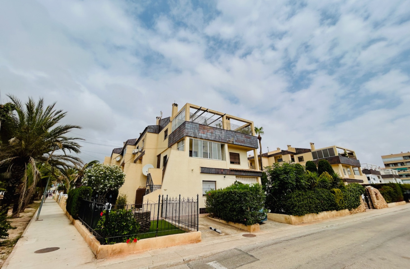 Resale - Apartment / flat - Torrevieja - Costa Blanca