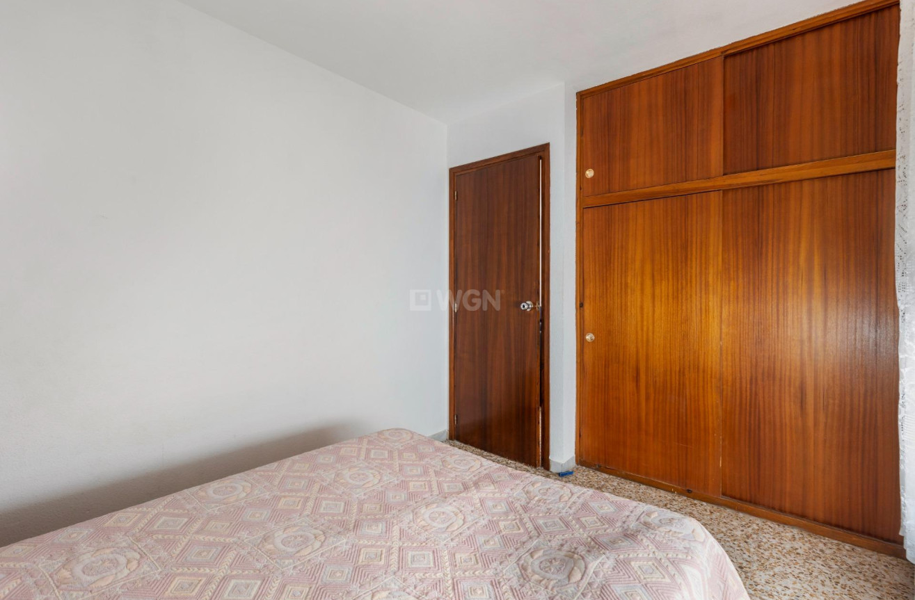 Resale - Apartment / flat - Torrevieja - Acequion