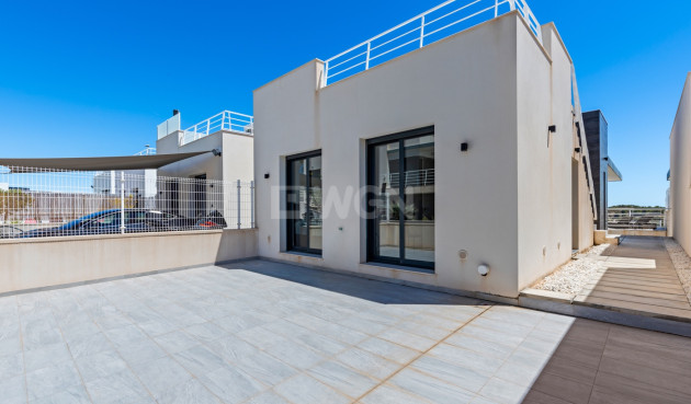 Resale - Villa - San Miguel de Salinas - Inland