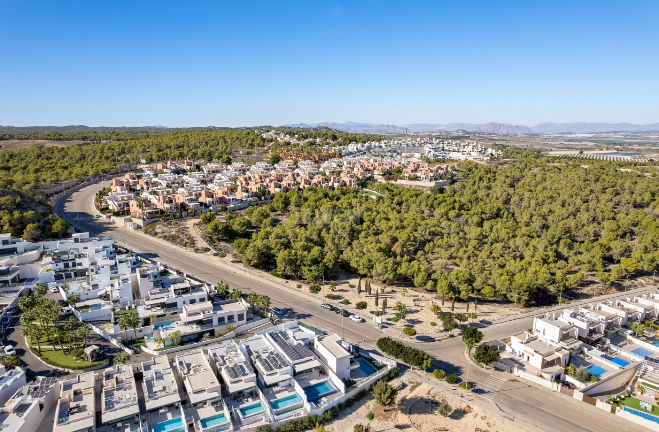 Resale - Villa - San Miguel de Salinas - Inland