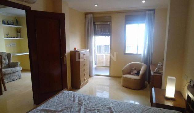 Resale - Apartment / flat - Torrevieja - PLAYA DEL CURA - CENTRO