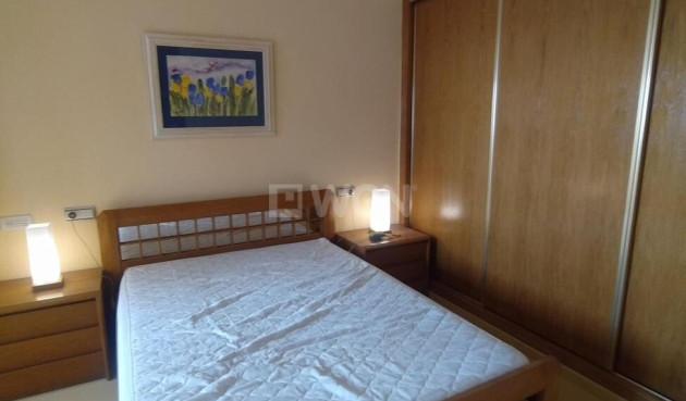 Reventa - Apartamento / piso - Torrevieja - PLAYA DEL CURA - CENTRO