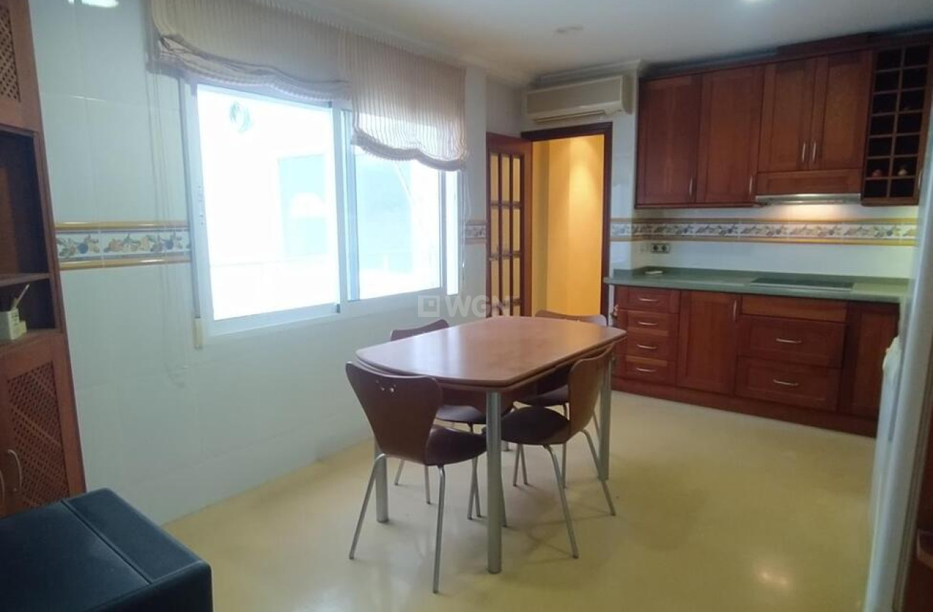 Resale - Apartment / flat - Torrevieja - PLAYA DEL CURA - CENTRO