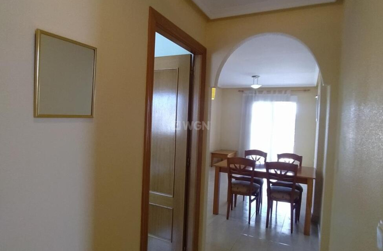 Resale - Apartment / flat - Guardamar del Segura - Puerto