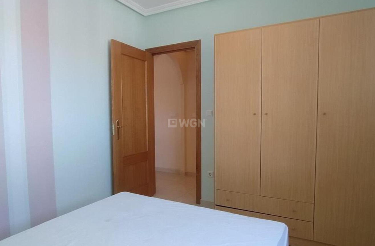 Resale - Apartment / flat - Guardamar del Segura - Puerto