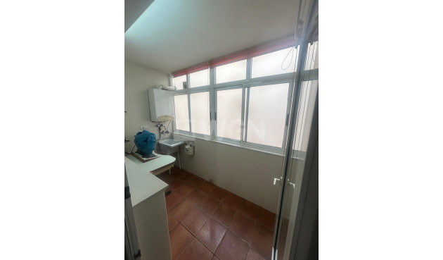 Resale - Apartment / flat - Villena - Inland