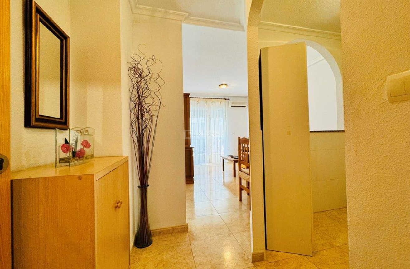 Resale - Apartment / flat - La Mata - Costa Blanca