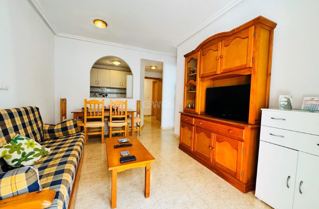 Resale - Apartment / flat - La Mata - Costa Blanca