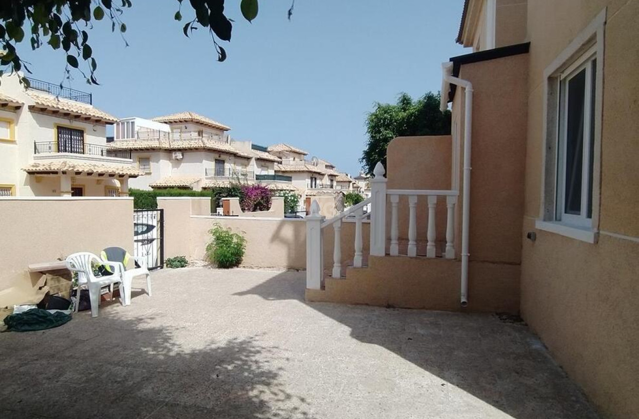 Resale - Quad Villa - Orihuela Costa - La Zenia