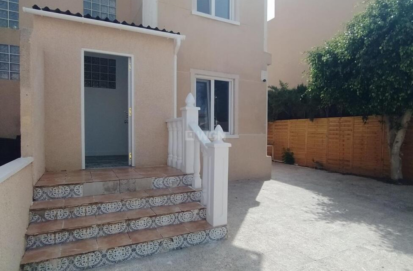 Resale - Quad Villa - Orihuela Costa - La Zenia