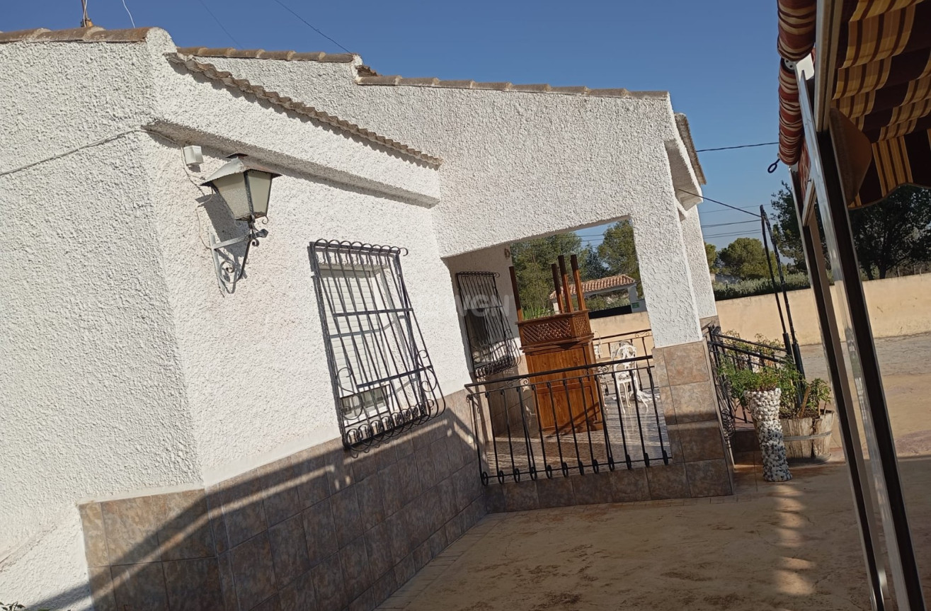 Resale - Villa - Yecla - Inland