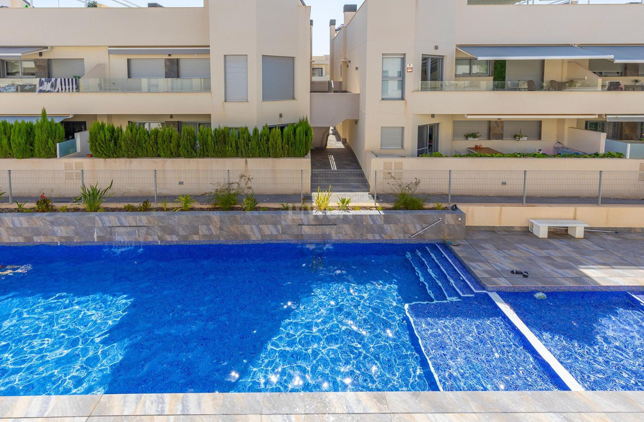 Resale - Apartment / flat - Torrevieja - La Veleta