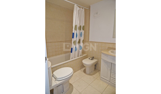 Resale - Apartment / flat - Villajoyosa - Costa Blanca