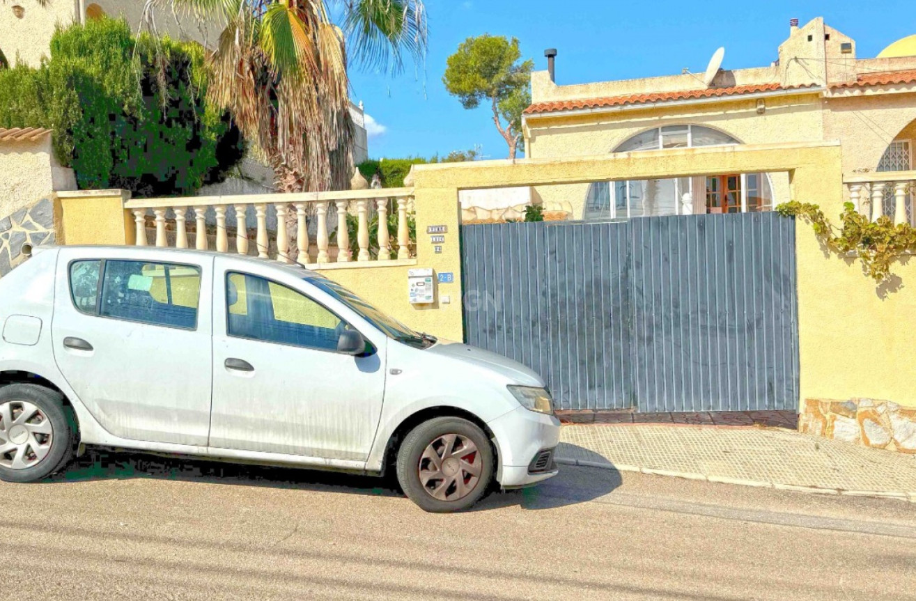 Resale - Townhouse - Torrevieja - Costa Blanca