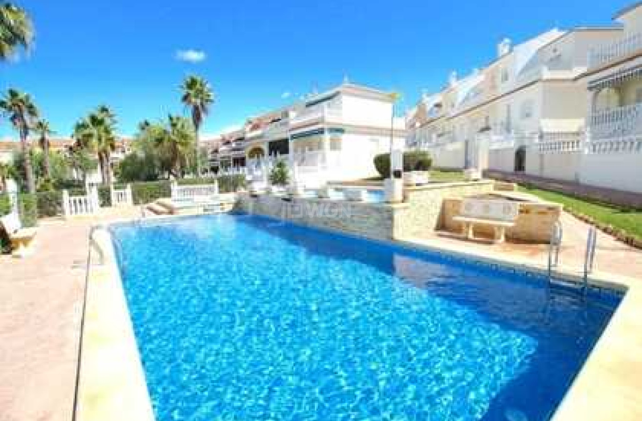 Odsprzedaż - Bungalow - Benijofar - Costa Blanca