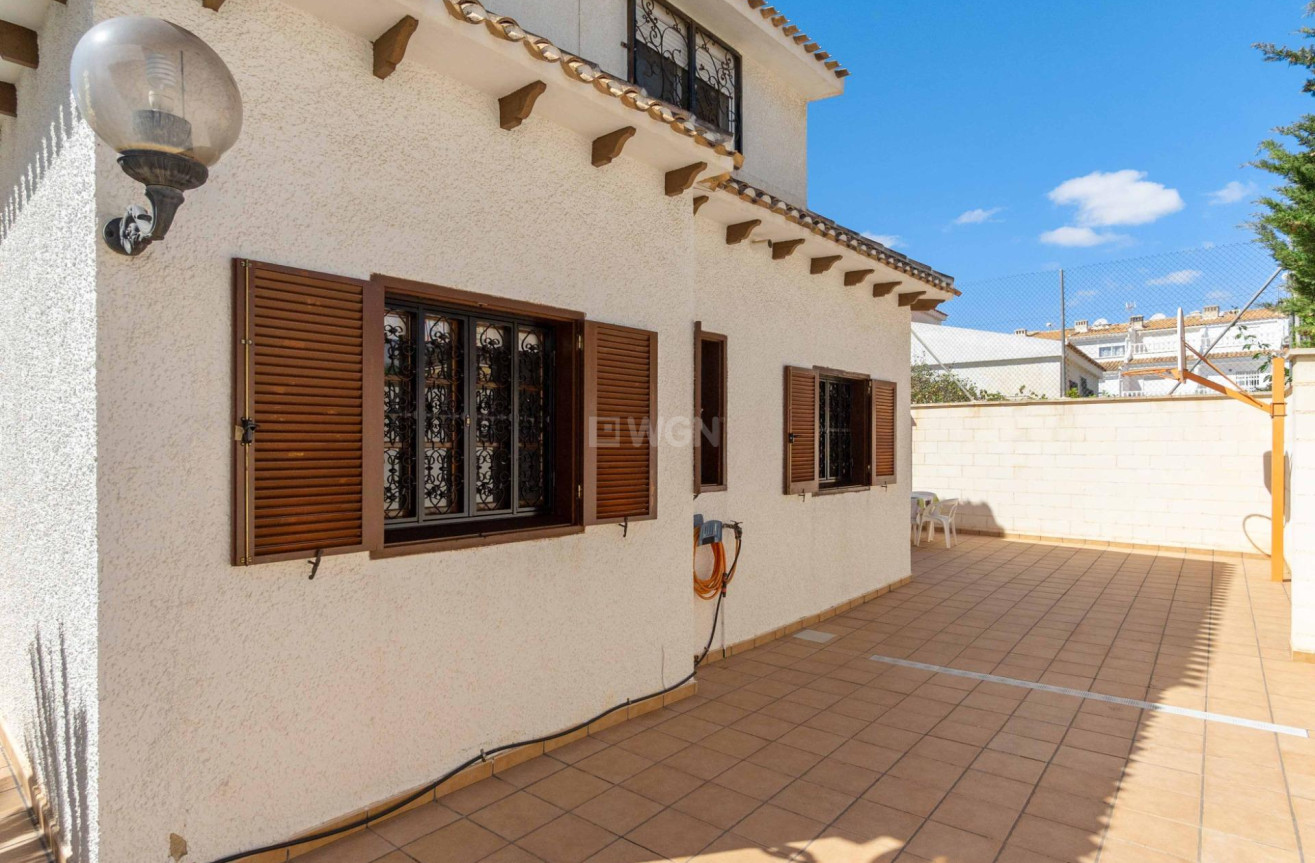 Reventa - Villa - Orihuela Costa - La Zenia