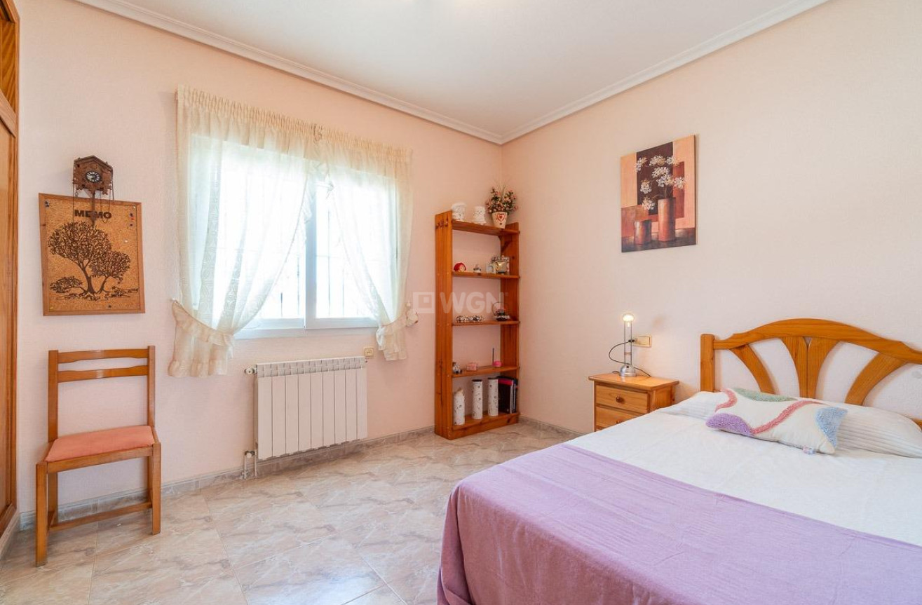 Reventa - Villa - Orihuela Costa - Playa Flamenca