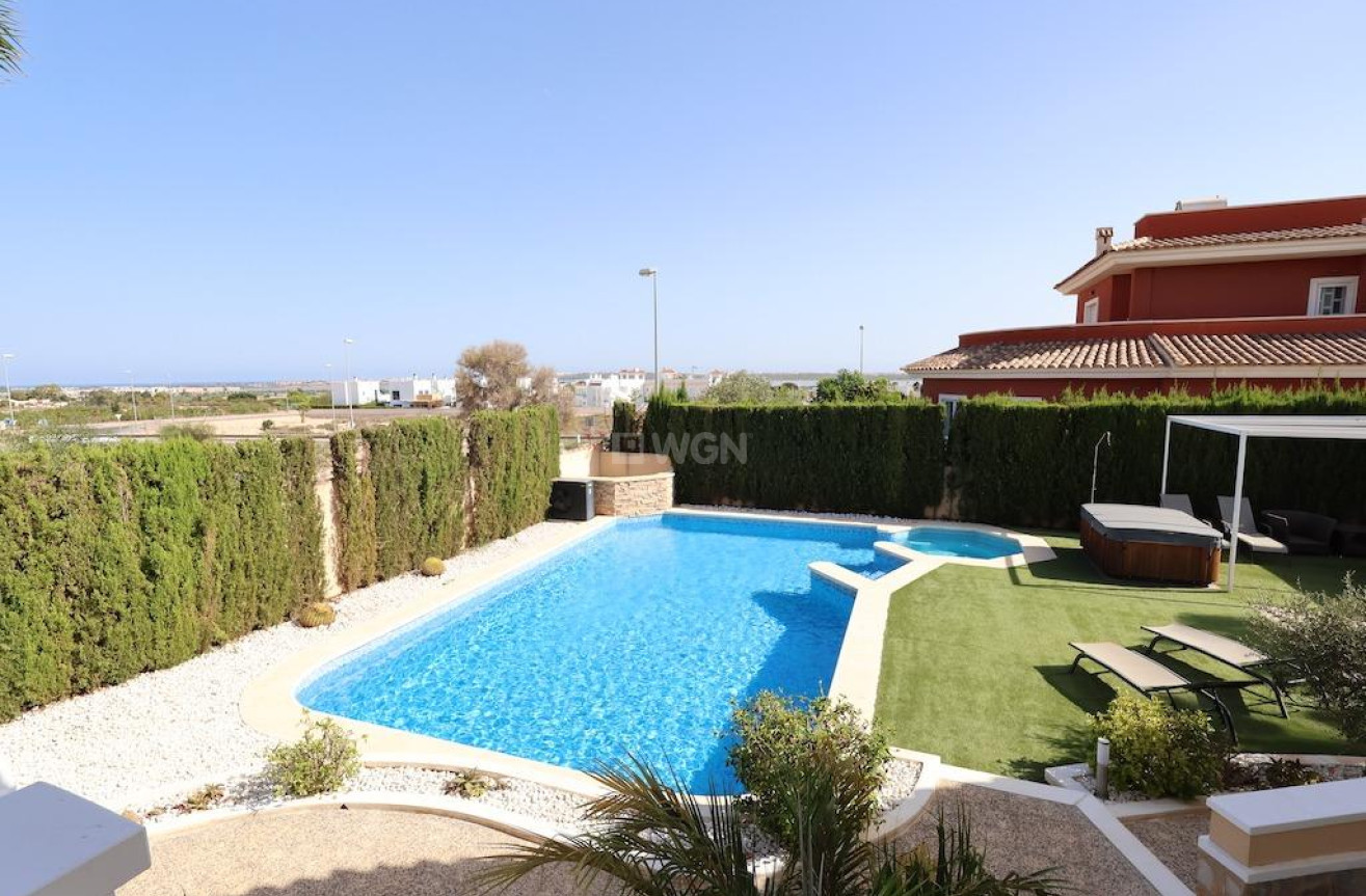 Resale - Villa - Ciudad Quesada - Costa Blanca