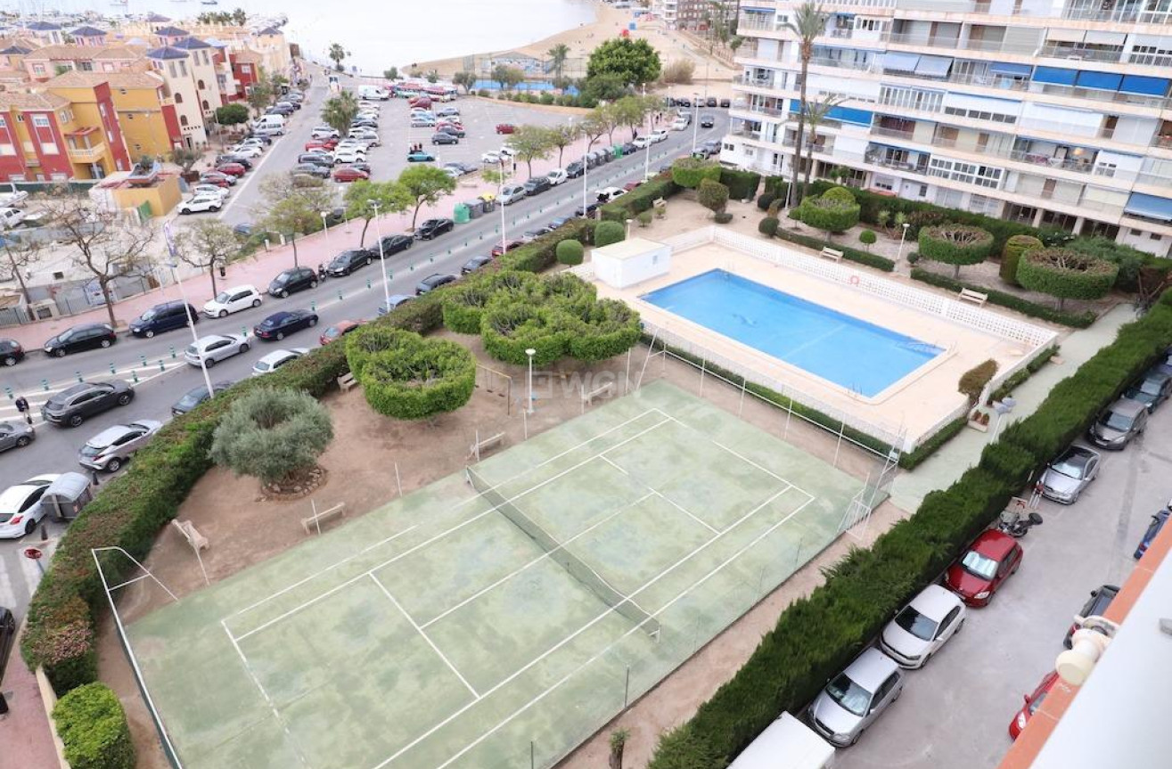 Resale - Apartment / flat - Torrevieja - Costa Blanca