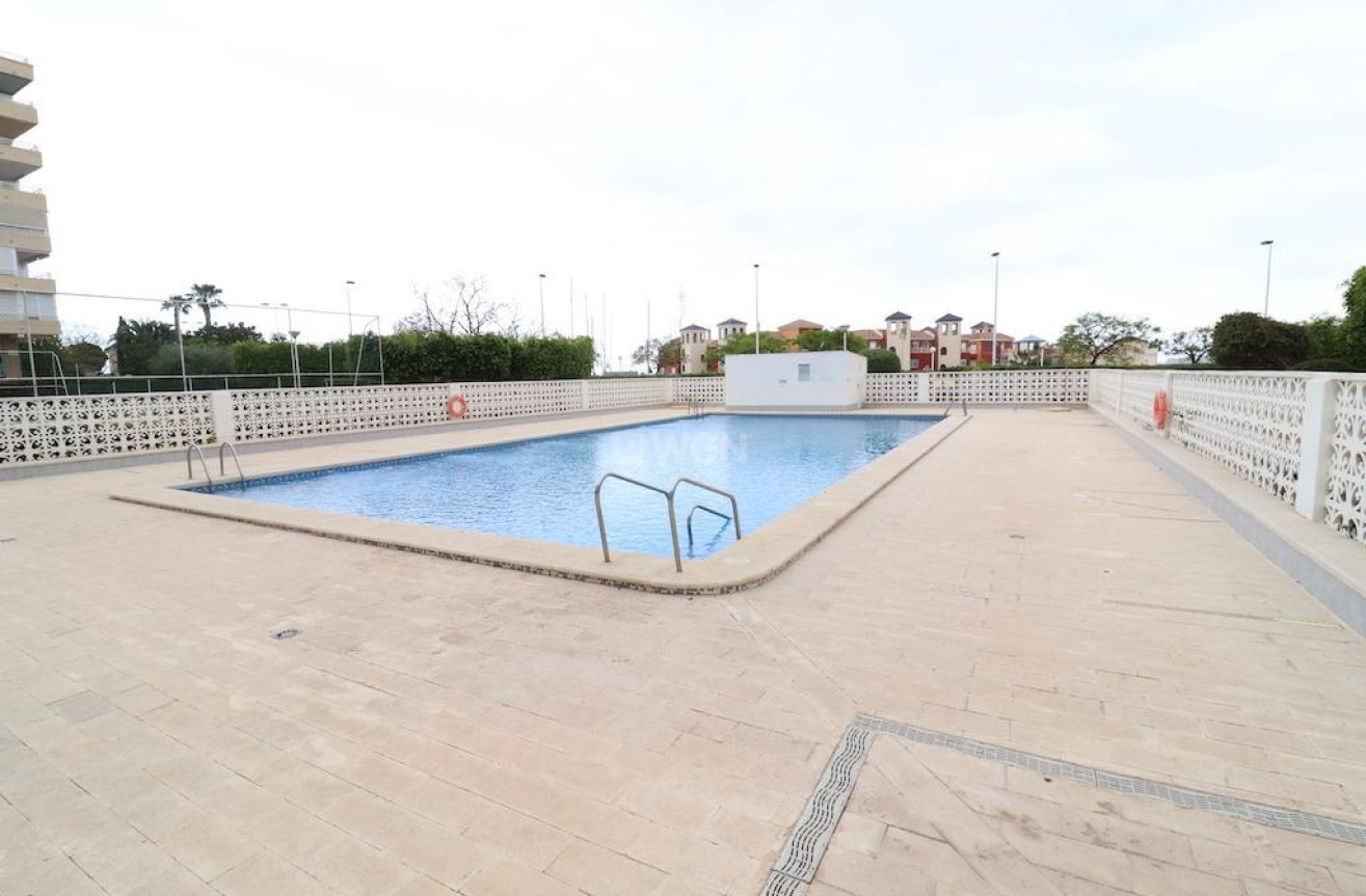 Resale - Apartment / flat - Torrevieja - Costa Blanca