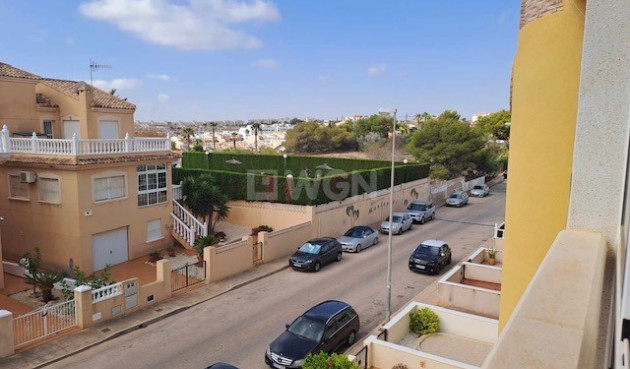 Reventa - Apartamento / piso - Villamartin - Costa Blanca