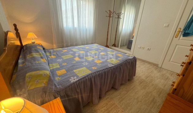 Resale - Apartment / flat - Torrevieja - Costa Blanca