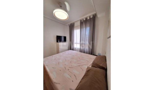 Resale - Apartment / flat - Torrevieja - Costa Blanca