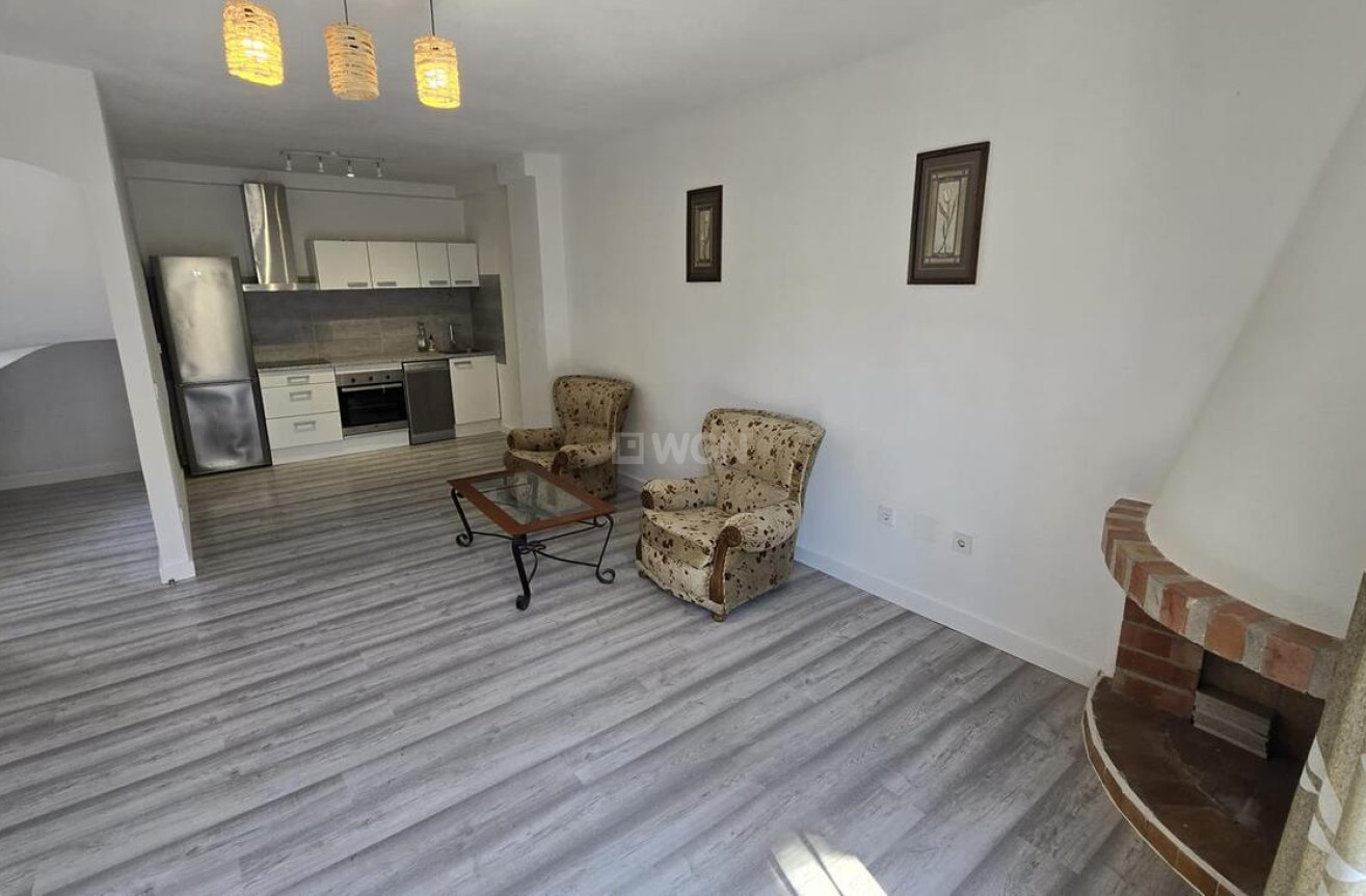 Odsprzedaż - Bungalow - Torrevieja - Nueva Torrevieja