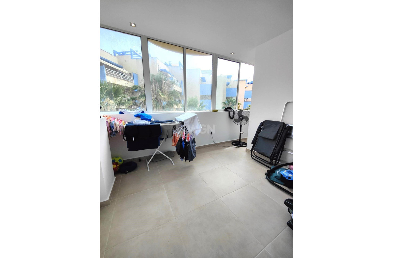 Reventa - Apartamento / piso - Orihuela Costa - Campoamor