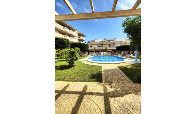 Reventa - Apartamento / piso - Orihuela Costa - Campoamor